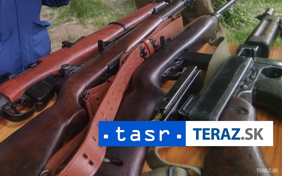 Armada pred 20 rokmi oznamila koniec aktivit v Severnom Irsku