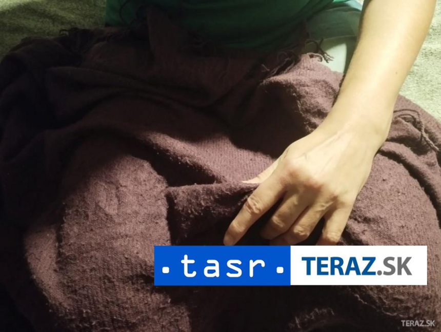 Lakala budhistickych mnichov na sex a vydierala ich