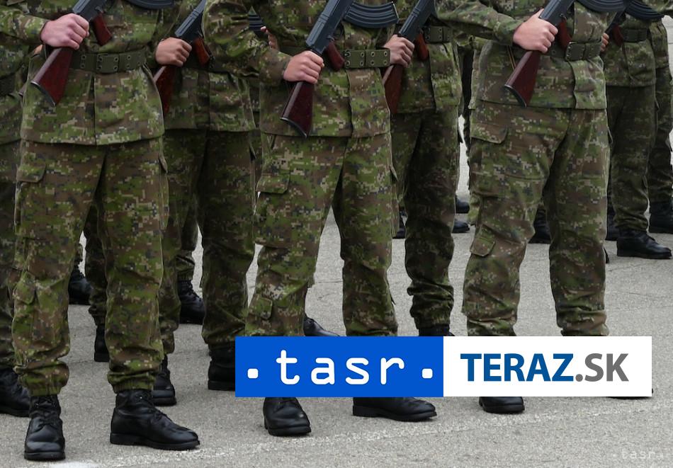 Pentagon z Los Angeles stiahne 700 vojakov