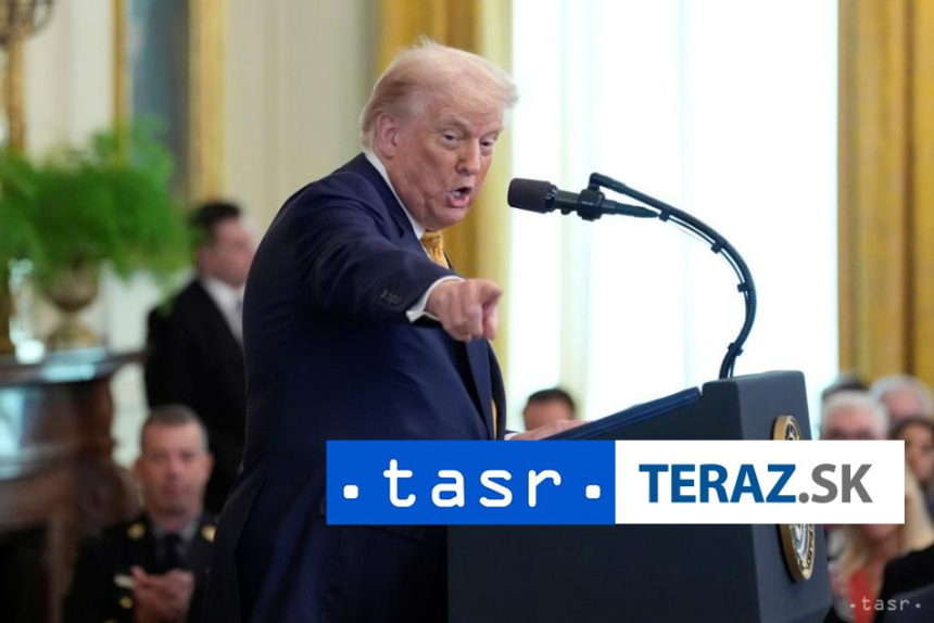 Trump hrozi zalobou za clanok o liste Epsteinovi s nahou zenou