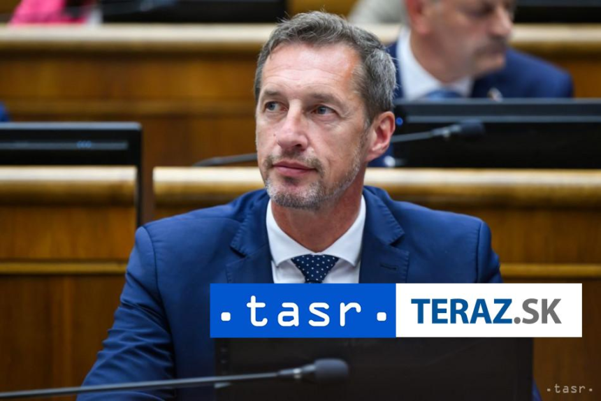 KDH vita kazdu zmysluplnu snahu o ukoncenie vojny na Ukrajine