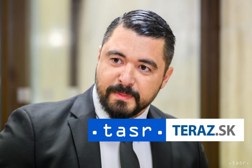 Poslanci PS a SAS ziadaju odvolanie riaditela SIS