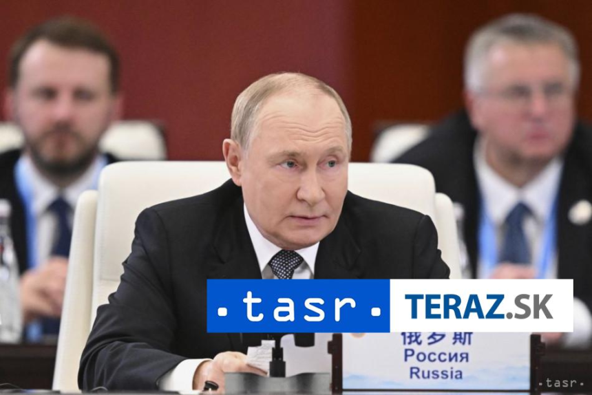 Putin na summite v Cine Konflikt na Ukrajine sposobil Zapad