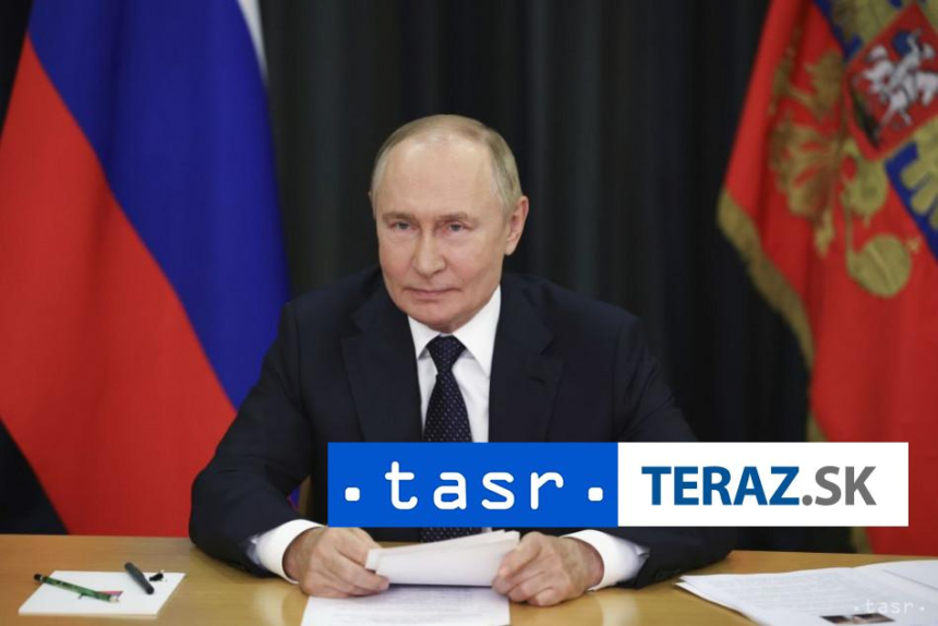 Putin nariadil jesenny odvod 135 000 ludi
