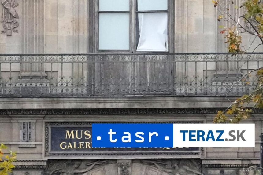 Muzeum Louvre zostava po kradezi sperkov zatvorene