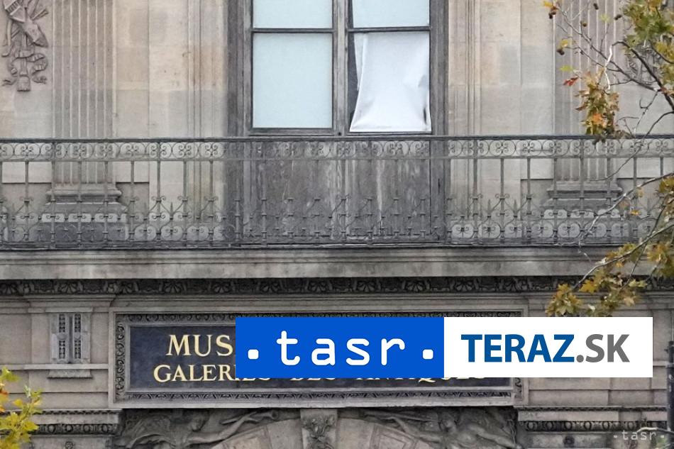 Muzeum Louvre zostava po kradezi sperkov zatvorene