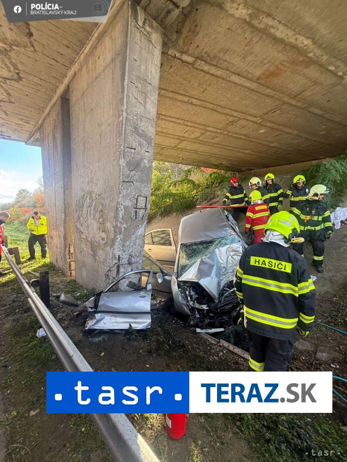 Na dialnici D2 sa stala dopravna nehoda zahynul 70 rocny vodic