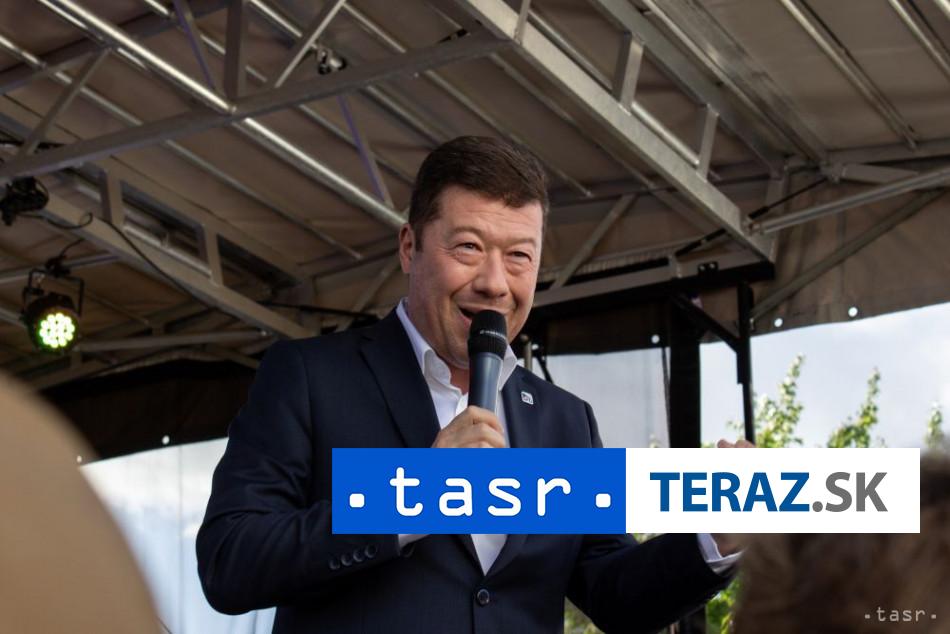 Okamura Referendum o vystupeni z EU a NATO