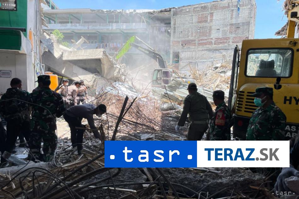 Pocet obet stupol na 37 Zachranari vytiahli dalsie tela