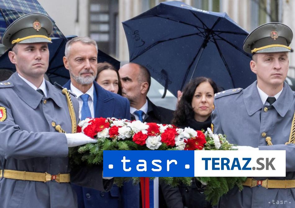 R Rasi Zime tak aby sme boli hodni dedicstva 28 oktobra 1918