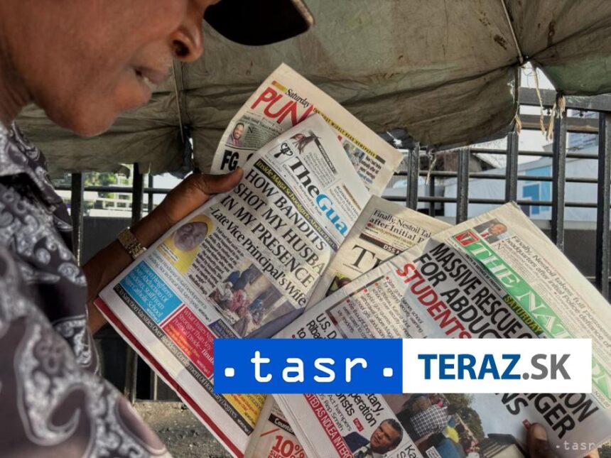 Nigeria Patdesiatim z 300 unesenych ziakov sa podarilo utiect