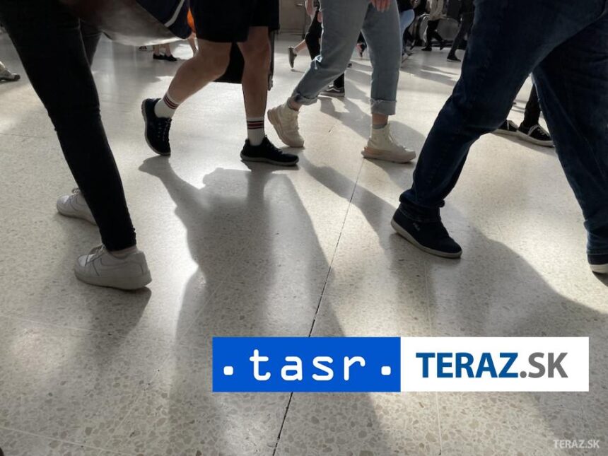 Politicke nasilie v Bangladesi si vyziadalo takmer 300 obeti