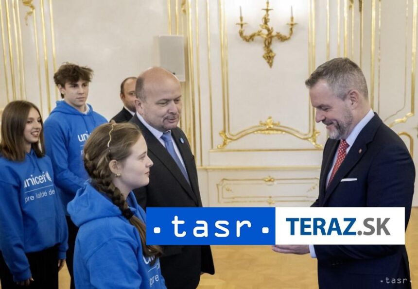 Prezident sa stretol s ucastnikmi projektu UNICEF pri Svetovom dni deti