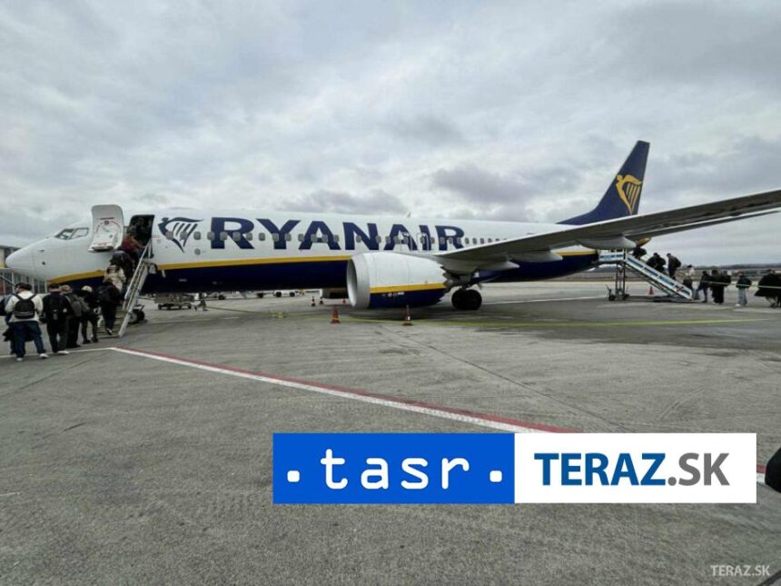 Ryanair planuje prestat lietat na Azory