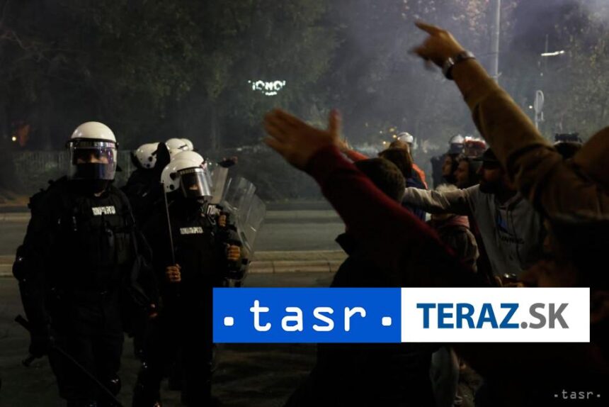 Srbska policia zadrzala 37 ludi Vucic protesty spaja so zahranicim