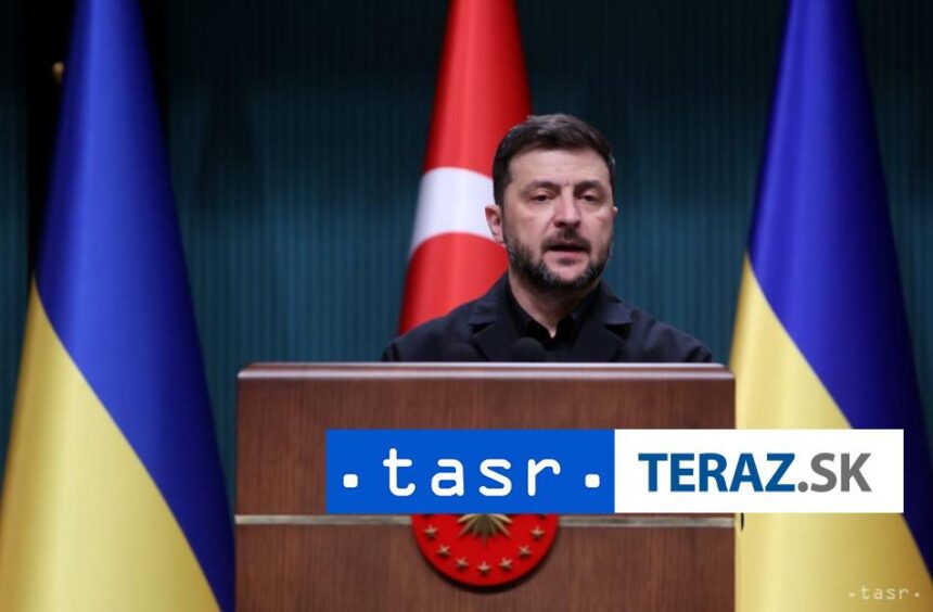 Zelenskyj Ukrajina musi posilnit obranu proti utokom