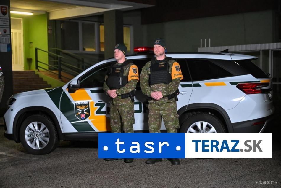 Kalinak Do sluzby napriec Slovenskom nastupili prve hliadky
