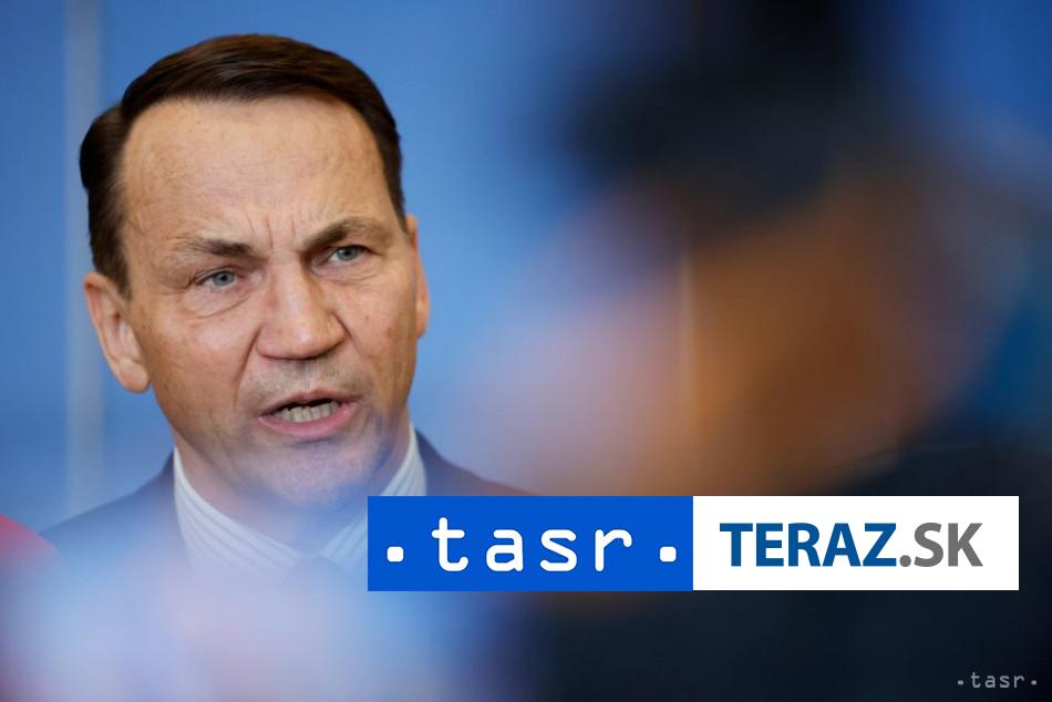 Sikorski Muskovi Chodte na Mars tam necenzuruju nacisticke pozdravy
