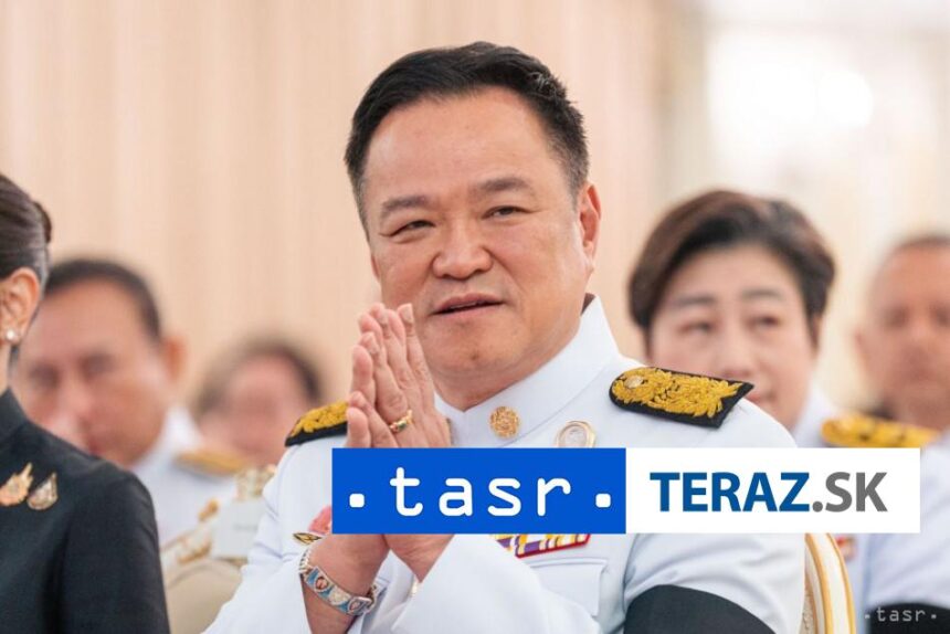Thajsky kral suhlasil s rozpustenim parlamentu budu volby