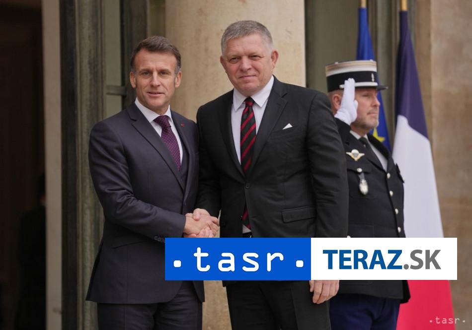 Fico sa stretol s Macronom diskutovali o jadrovej energetike a obrane
