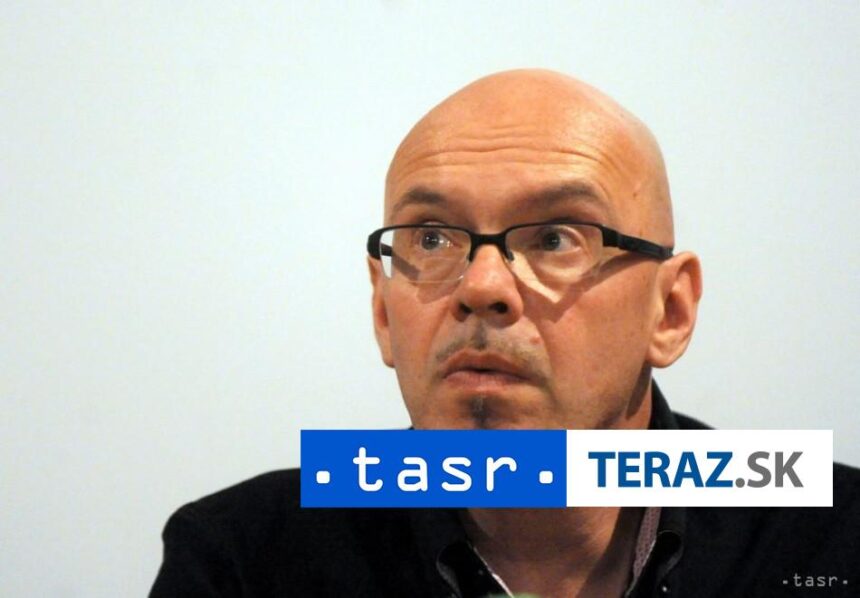 Klempir pozval umelcov na ministerstvo no ti chcu debatu v divadle