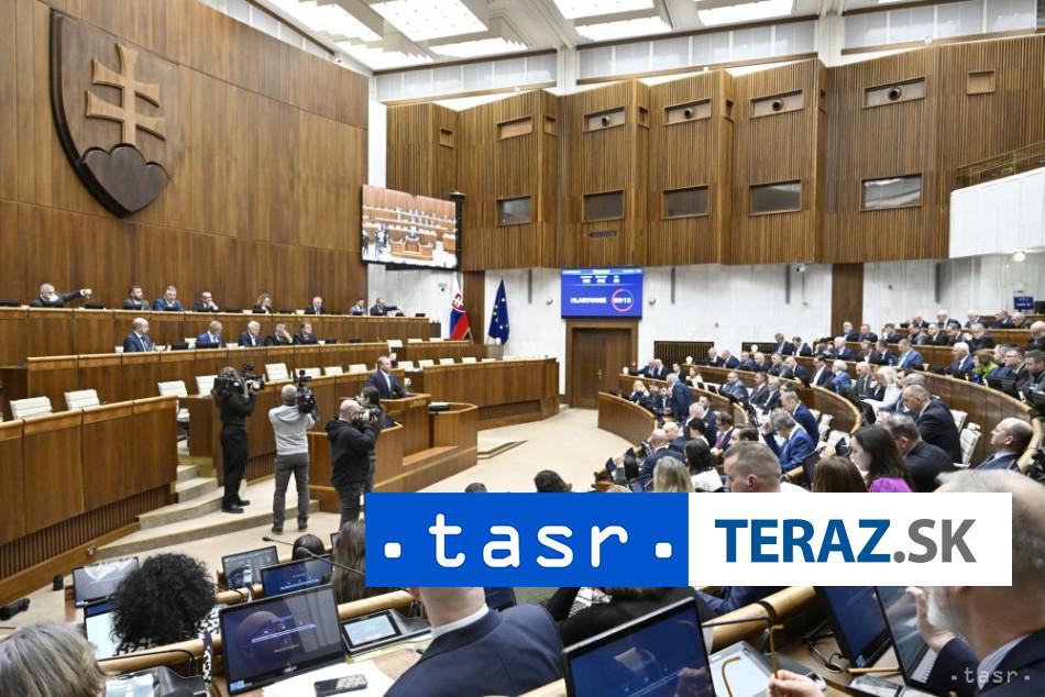 Piatkove rokovanie uzavrela sprava ministra financii o audite