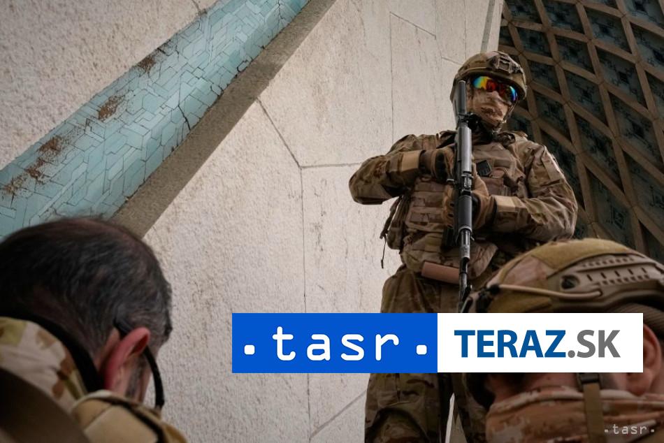 Troch reformistov v Irane prepustili z vazby na kauciu