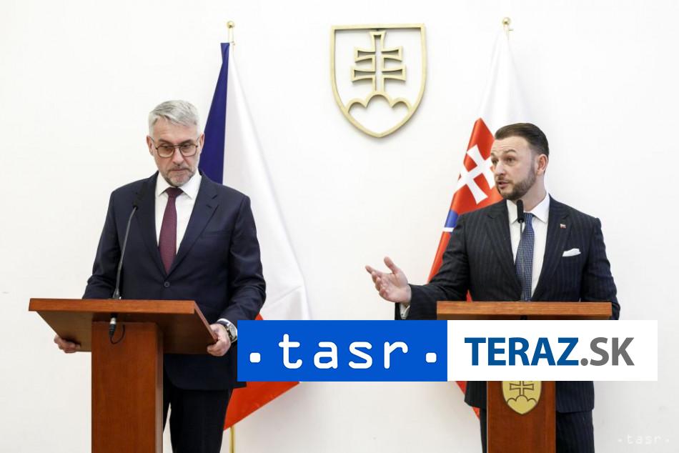utaj Estok podpsal s eskm ministrom vntra zmluvu o spoluprci