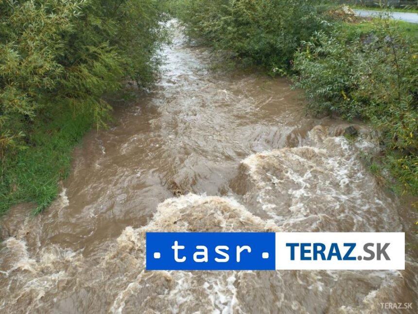 Dazd sneh a povodne sposobili vypadky elektriny v Bosne a Hercegovine