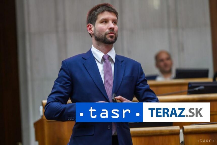 Opozicia tvrdi ze na vybore nemala priestor na otazky pre premierav