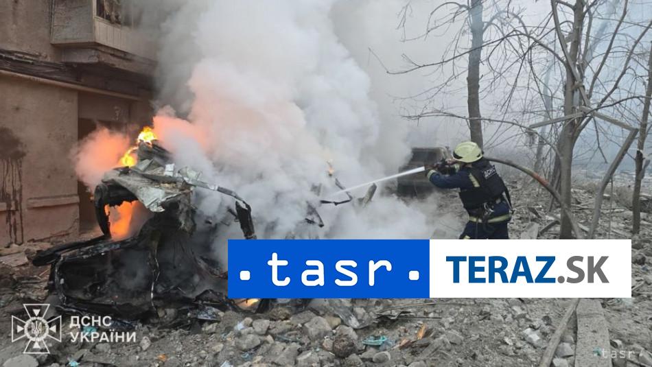Pri ruskom utoku na bytovy dom v charkove zomreli traja ludia