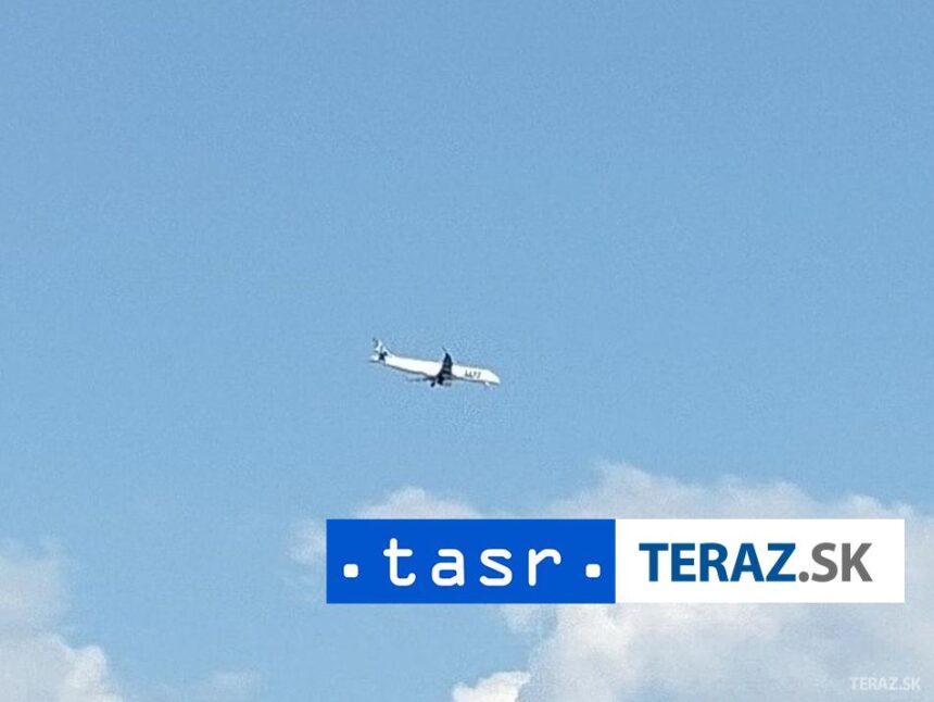 V Prahe pristal repatriacny let z Dubaja dalse lety maju meskanie