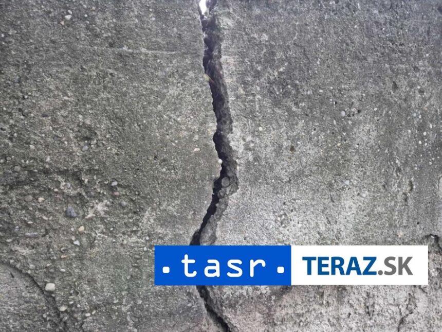 oblubenu turisticku destinaciu postihla seria zemetraseni