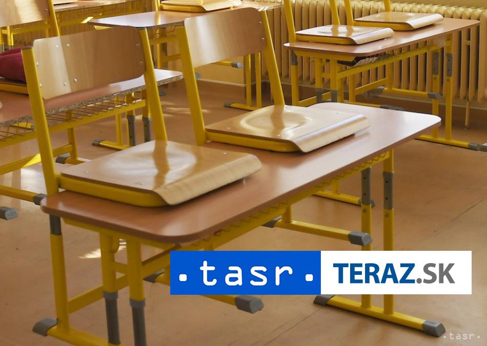 ziaci zacny v o stvrtok velkonocne prazdniny