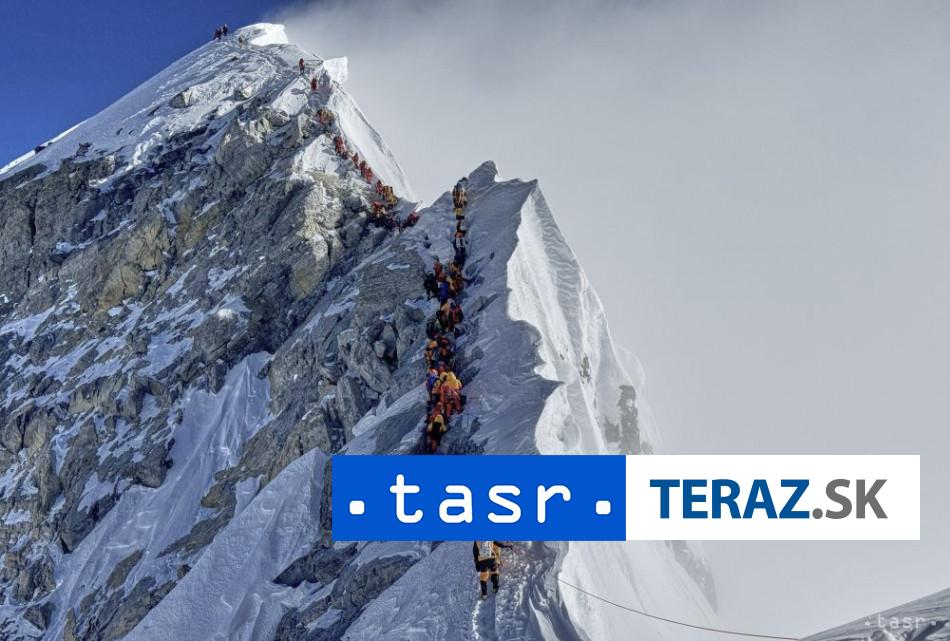 Brit Cool vystupil na Mount Everest po jubilejny dvadsiaty raz