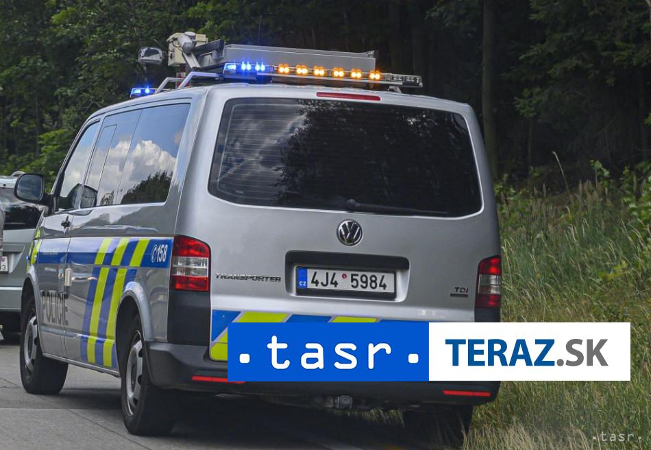 utok pred skolou student smrtelne pobodal mladsiu ziacku