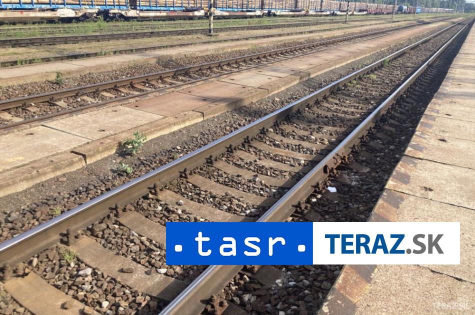 CESTUJUCI POZOR Vlaky mozu z dovodu vysokych teplot meskat