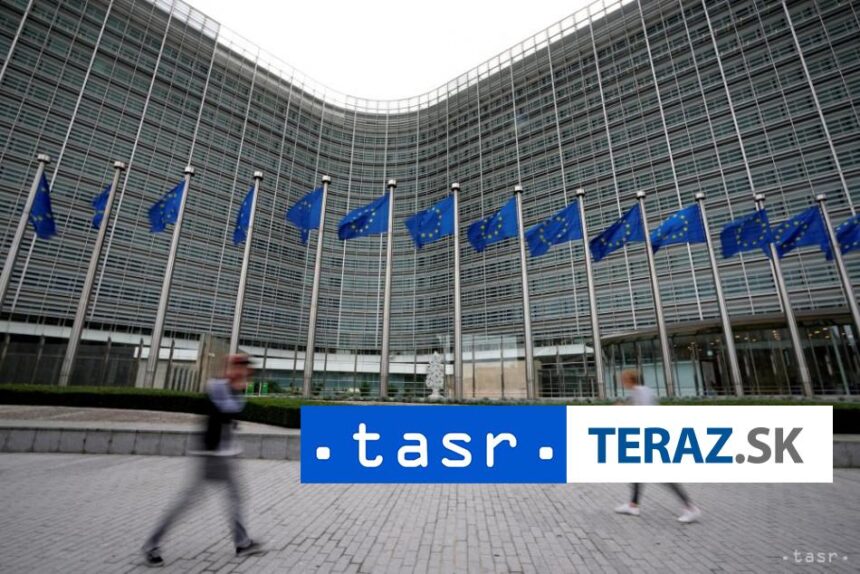 Prieskum Aky nazor maju Briti na opatovny vstup do EU