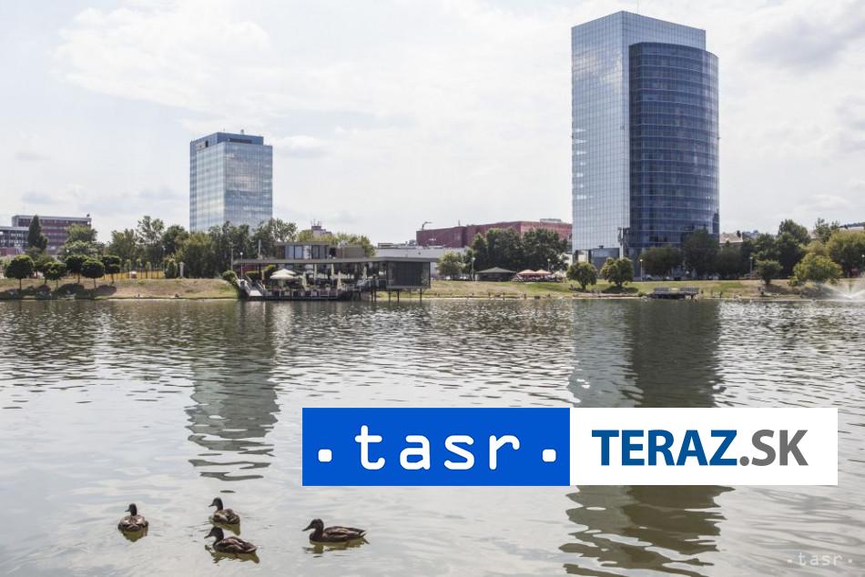 TRAGEDIA NA KUCHAJDE V jazere nasli telo bez znakou zivota