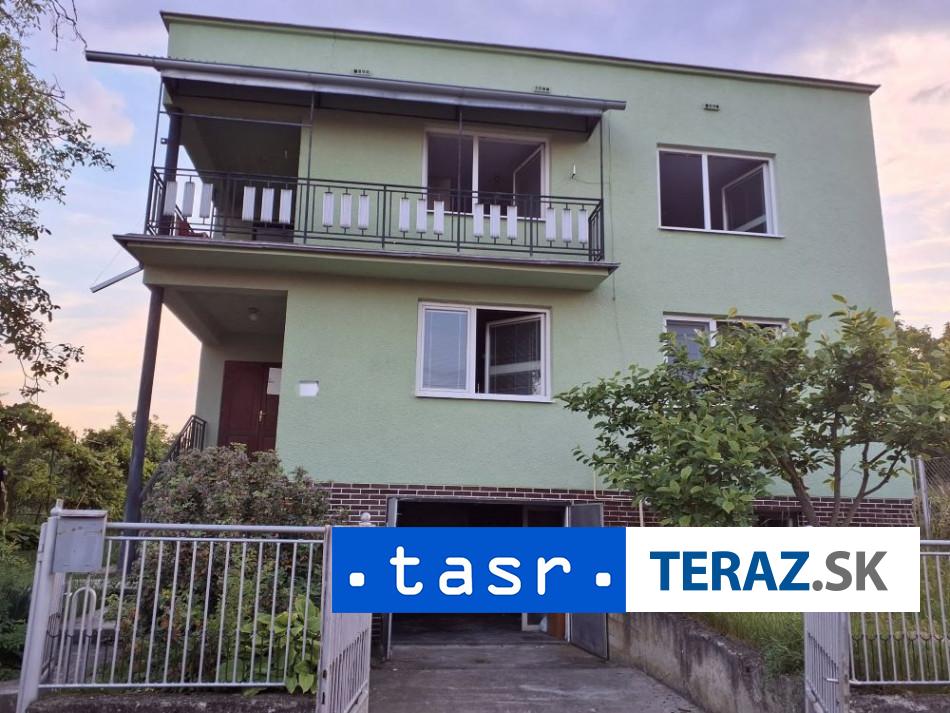 V Malciciach vypukol poziar v rodinnom dome zranilo sa malolete dieta