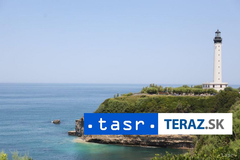 v letovisku biarritz sa zrutila cast utesu jedna osoba prisla o zivot