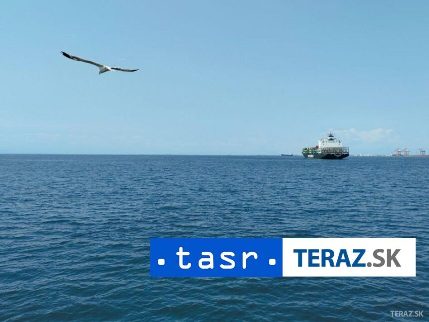 Husiovia tvrdia ze zautocili na saudskouarabsky tanker v Cervenom mori