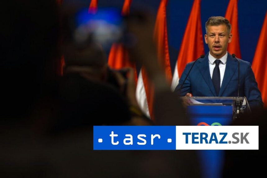 Madarsko zrusilo Urady na ochranu suverenity Magyar Sudruhovia koniec