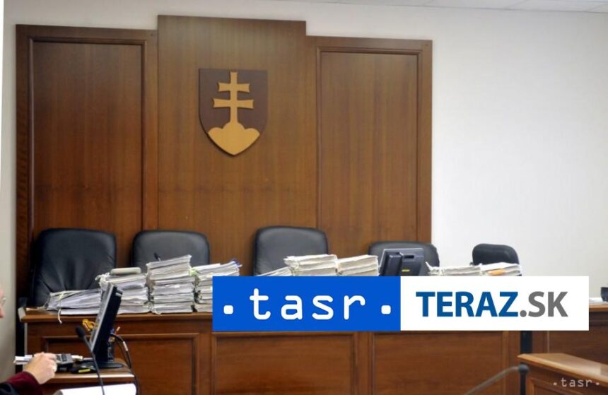 Pri vydavani rozsudku pre zmeskaniem sa od stredy uplatnuju zmeny