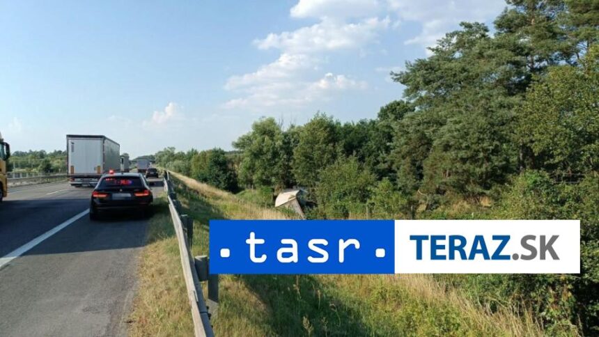 pozor na dialnici smerom do ceskej republiky doslo k tragickej nehode