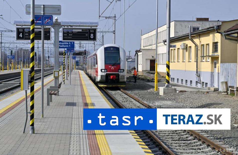rekonstrukcia usesku zeleznice medzi novym mestom a uns je ukoncena