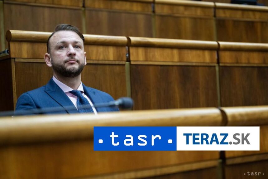 utaj Etok oznail referendum za nespech