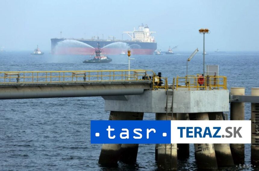 SAE obvinili Iran z utoku na tanker svojej statnej spolocnosti