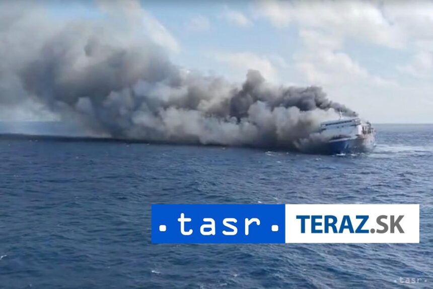 TRAGEDIA NA MORI Poziar na lodi si vyziadal 5 obeti a 41 nezvestnych