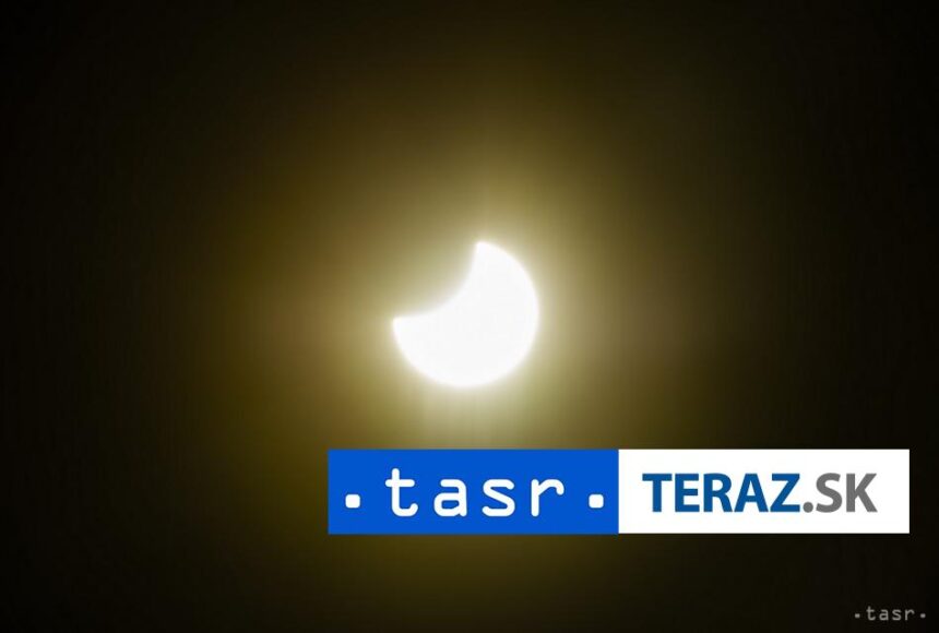 UPLNE ZATMENIE SLNKAA TMA ZAHALI CAST EUROPY HROZIA DOSLEDKY